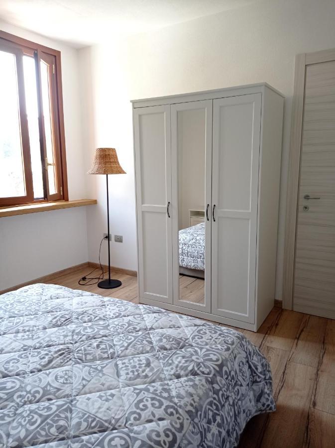 Casa Mirta Leilighet Mandello del Lario Eksteriør bilde